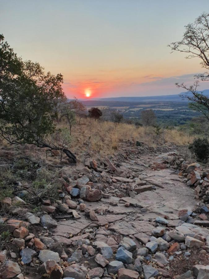 Sable Hiking & Accommodation Magaliesburg Exterior foto